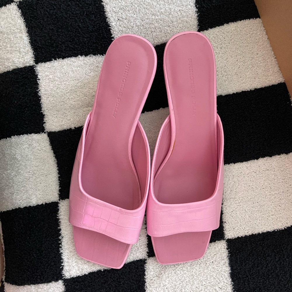 Pink Heels